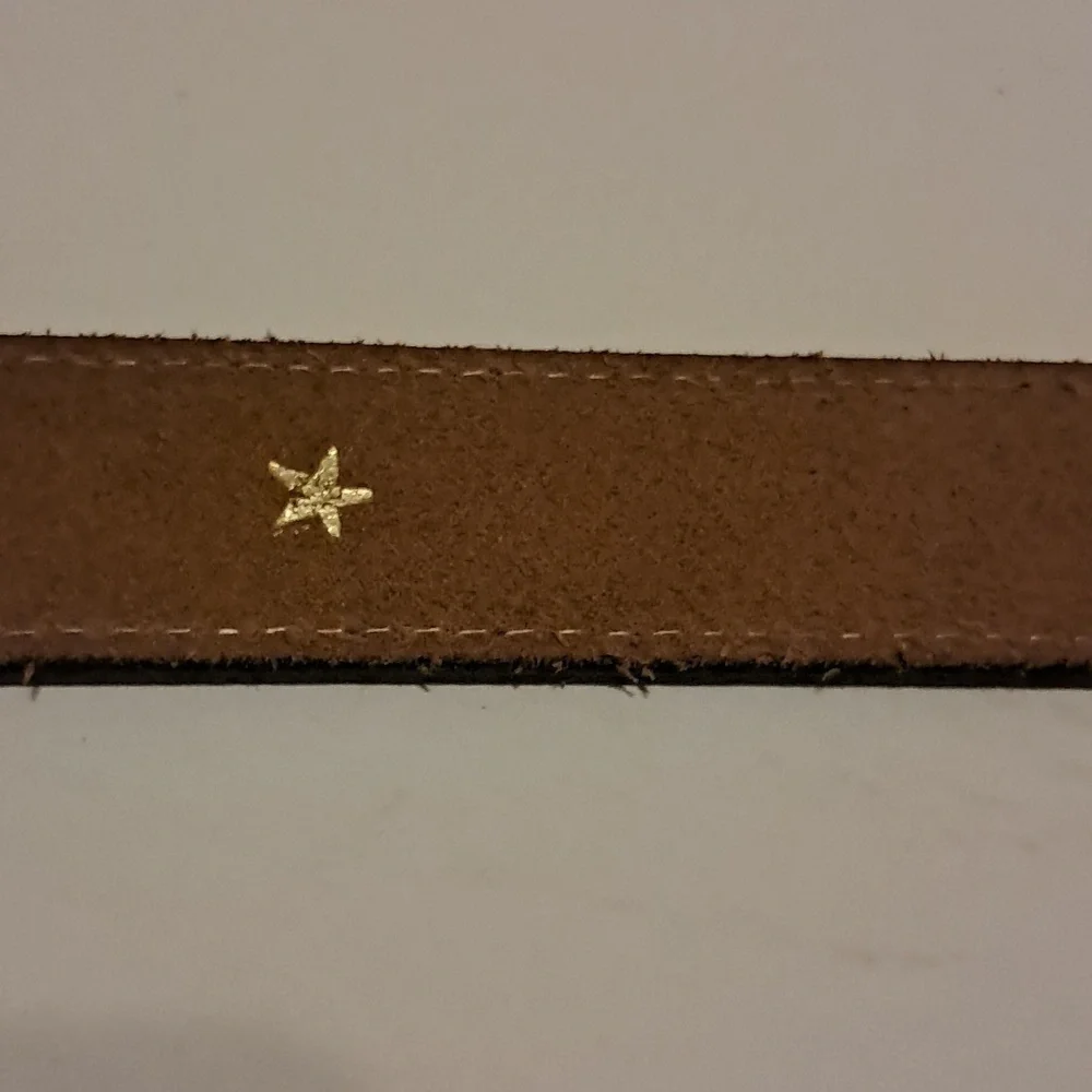 Classic Brown Leather Work Belt Made In The USA Size 50/125 Preowned Minor Wear